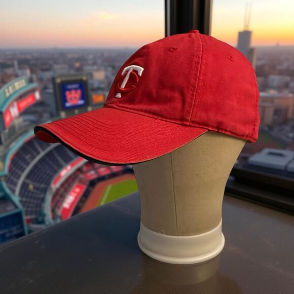 DQ & Minnesota Twins Collab Logo Baseball Adjustable Back Hat - Picture 8 of 8